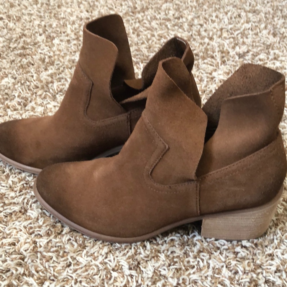 BP Bootie Size 8..
